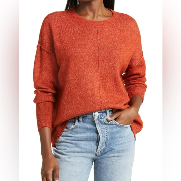 Vince Camuto Women's Plush Pullover Sweater - Medium Weight, Crew Neck, Color Block Design